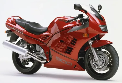 Suzuki RF 900 R