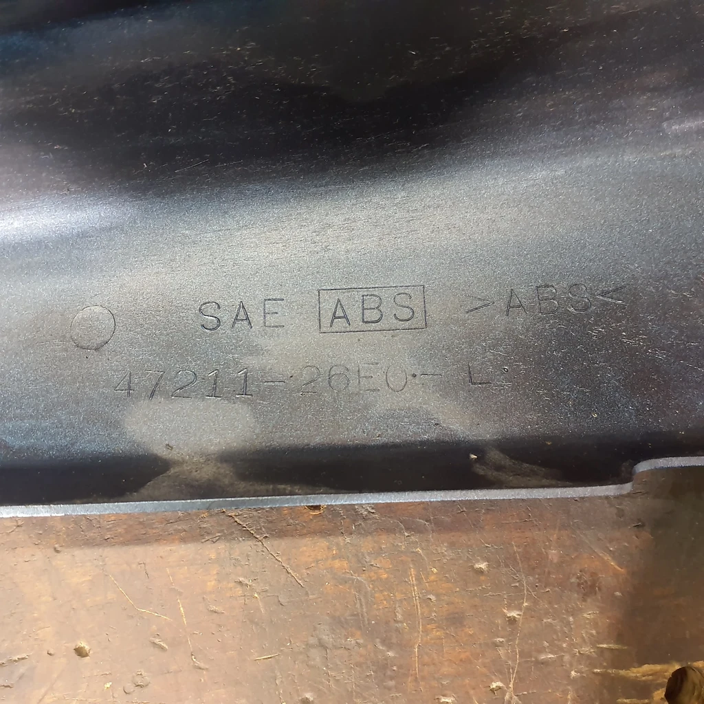 Flanc de carénage arrière gauche occasion — Suzuki GSF 600 Bandit