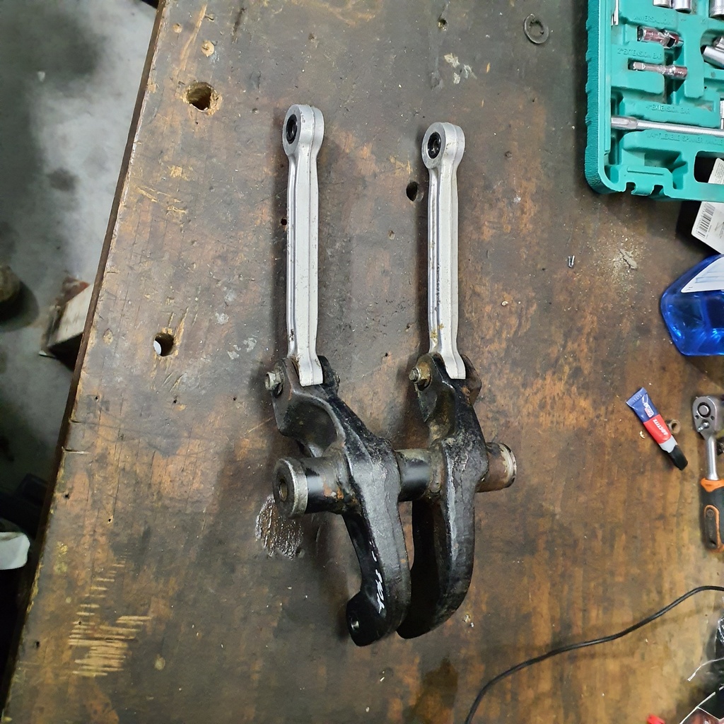 Biellette et basculeur de suspension arrière occasion — Suzuki TS 250 X