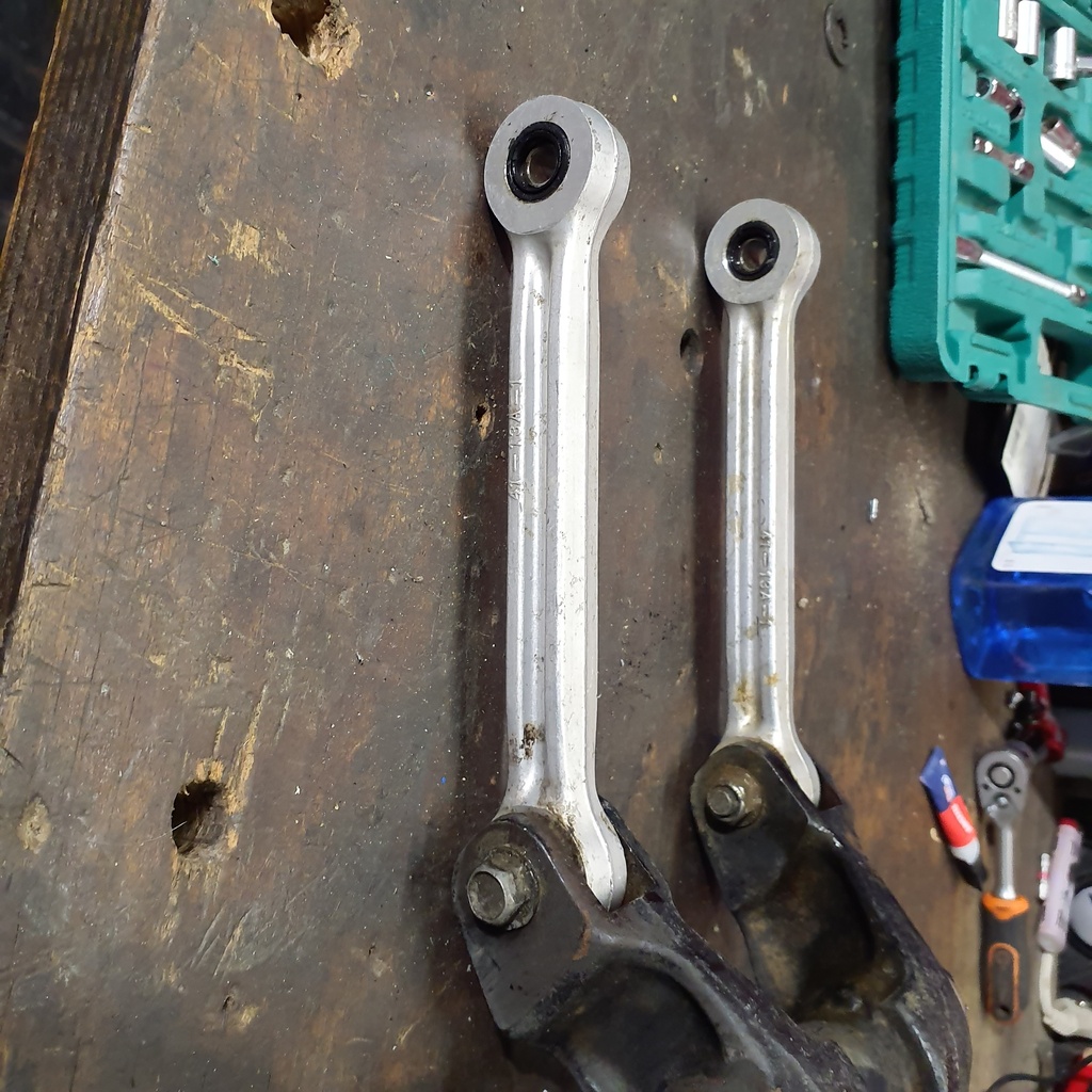 Biellette et basculeur de suspension arrière occasion — Suzuki TS 250 X