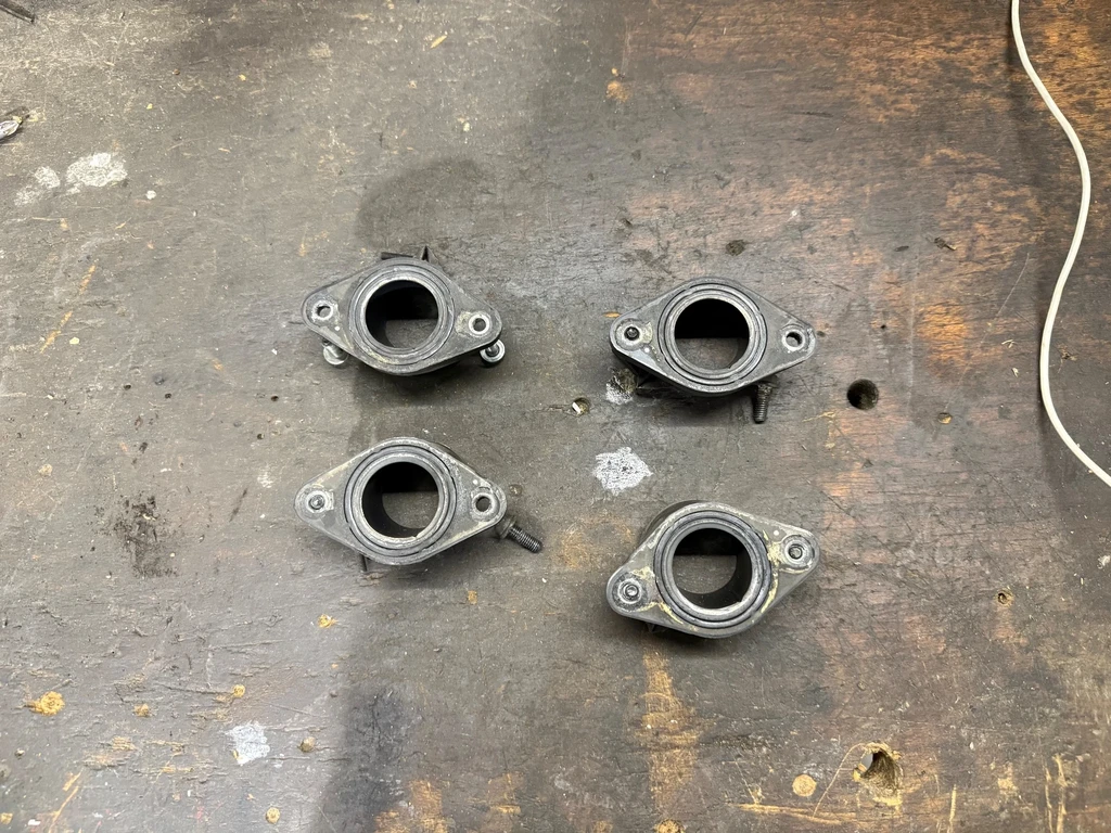 Pipes d'admission occasion — Suzuki GSF 600 Bandit
