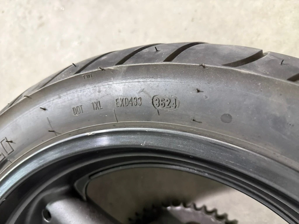 Roue arrière occasion — Suzuki GSF 600 Bandit