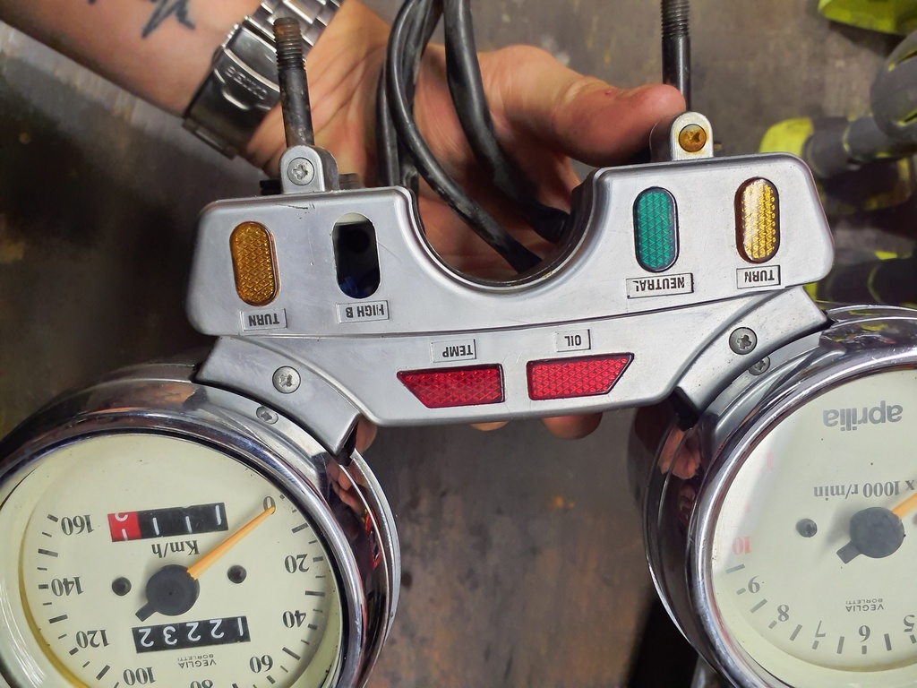 Compteur complet Veglia Borletti occasion — Aprilia Red Rose