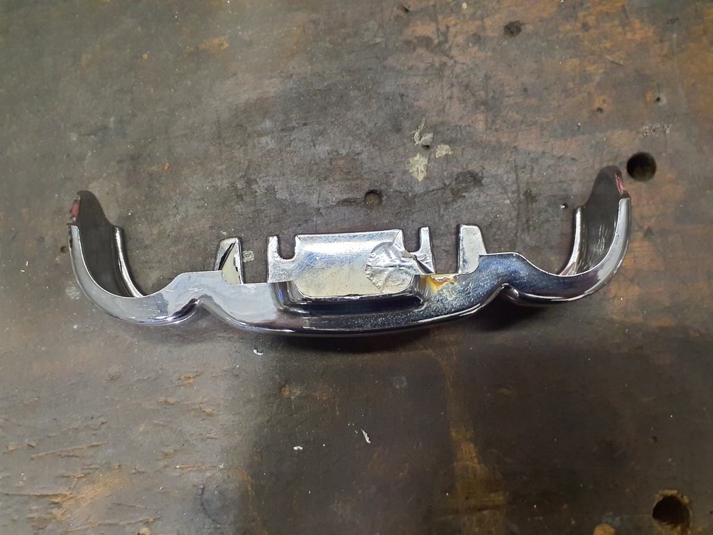 Cache té de fourche supérieur chromé occasion — Aprilia Red Rose